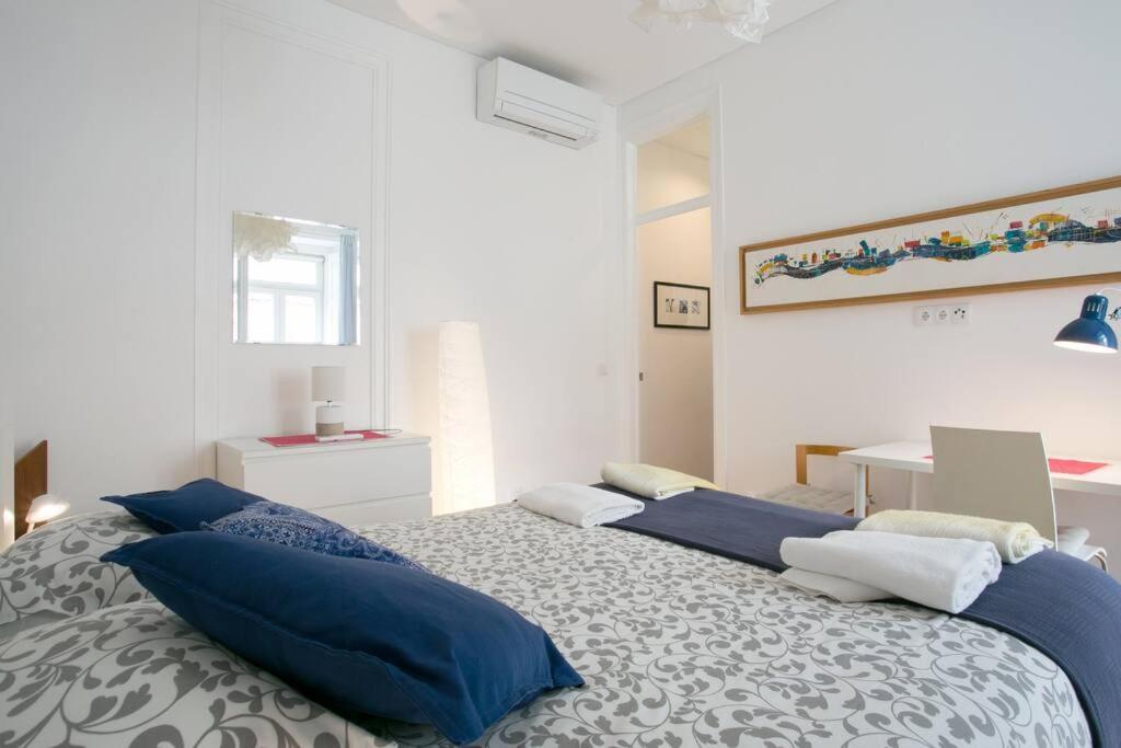 Principe Real Beautiful View 3 Bedrooms Flat! Lisbon Luaran gambar
