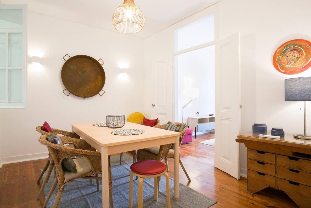 Principe Real Beautiful View 3 Bedrooms Flat! Lisbon Luaran gambar